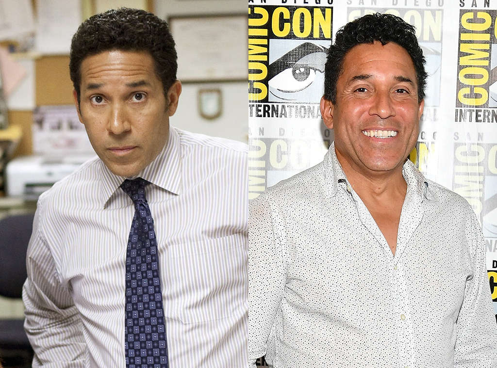 How Ellie Kemper Feels About A Doing A Reboot Of The Office E Online